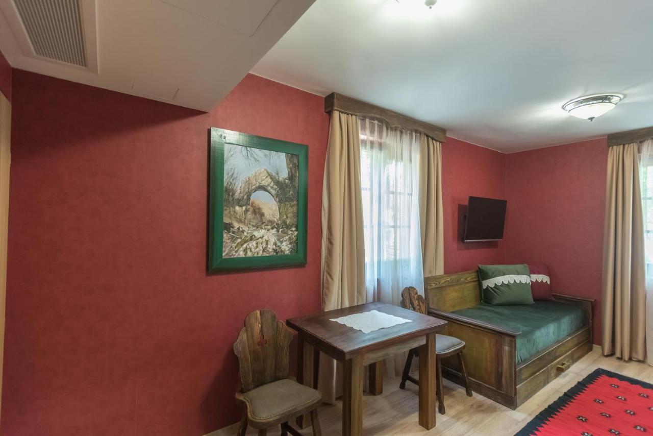 B&B Etno Village Suncana Reka Banja Koviljača Esterno foto