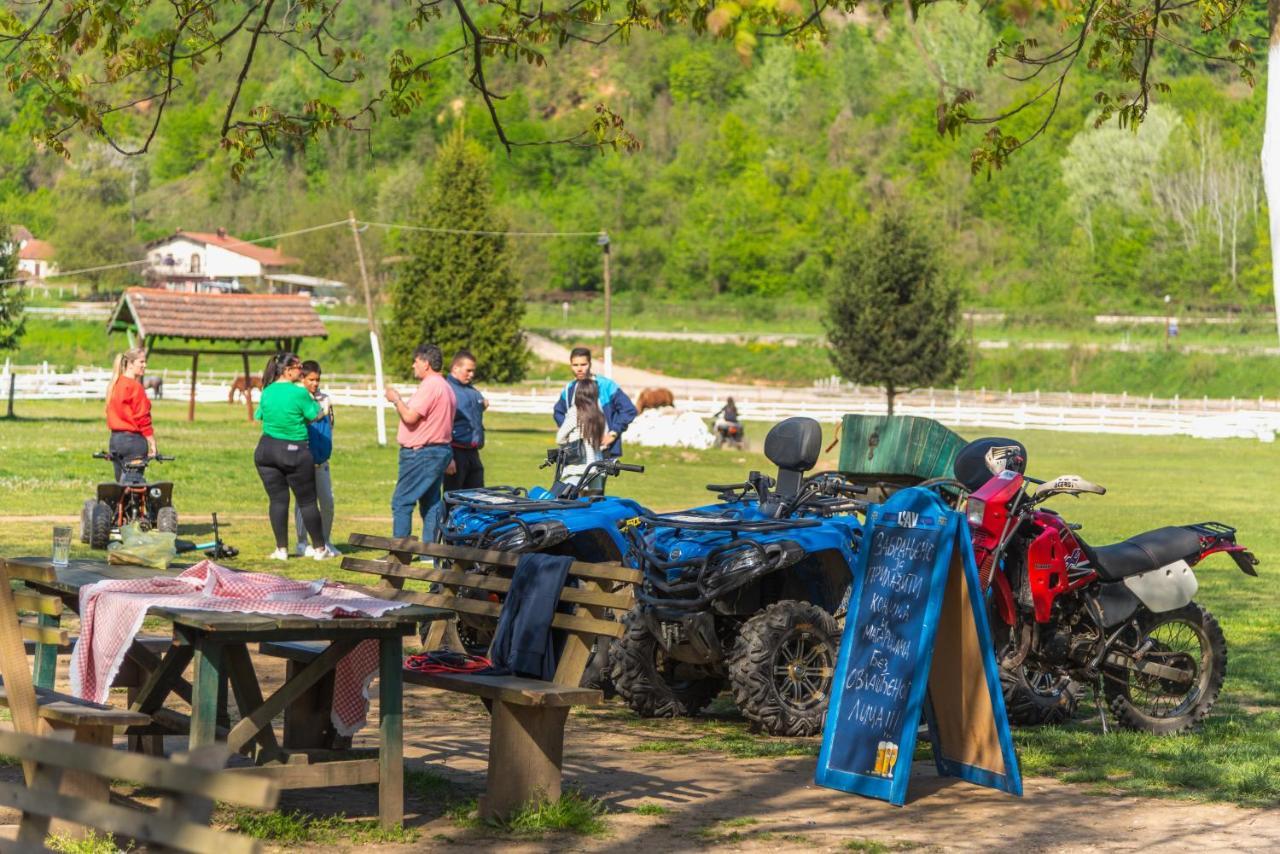 B&B Etno Village Suncana Reka Banja Koviljača Esterno foto