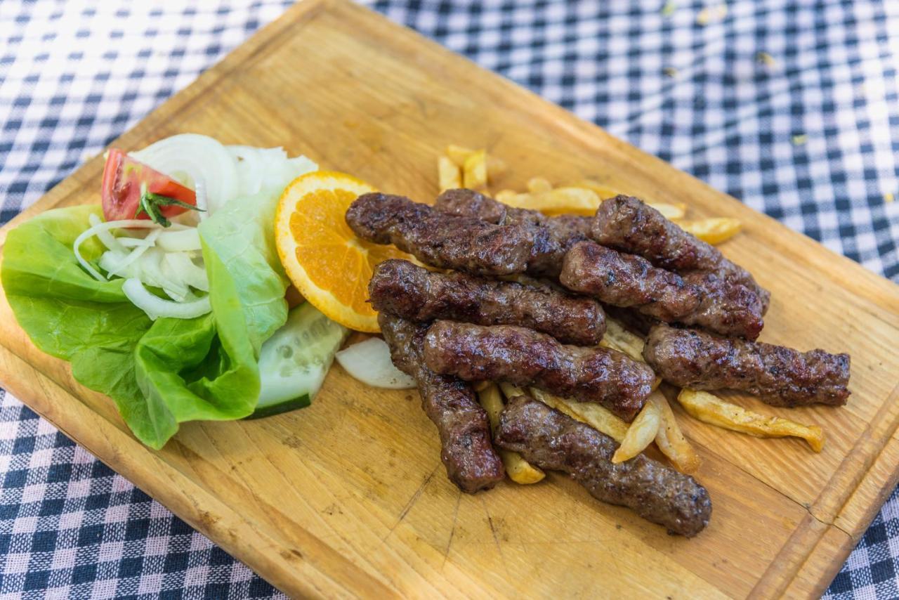 B&B Etno Village Suncana Reka Banja Koviljača Esterno foto
