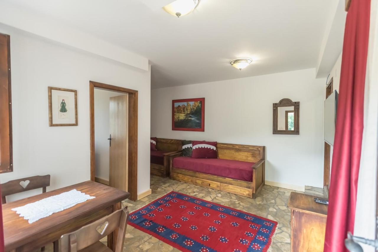 B&B Etno Village Suncana Reka Banja Koviljača Esterno foto