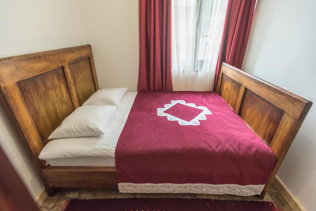 B&B Etno Village Suncana Reka Banja Koviljača Esterno foto
