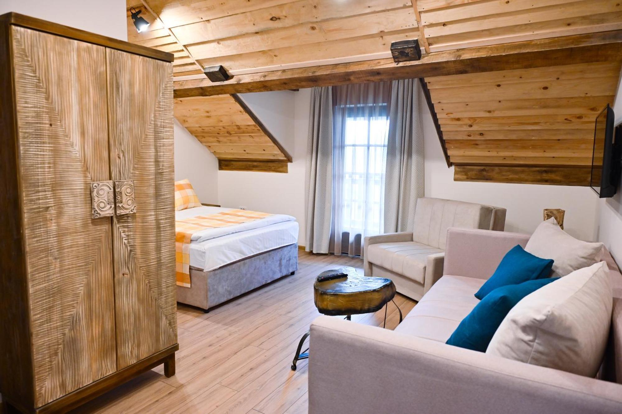 B&B Etno Village Suncana Reka Banja Koviljača Esterno foto