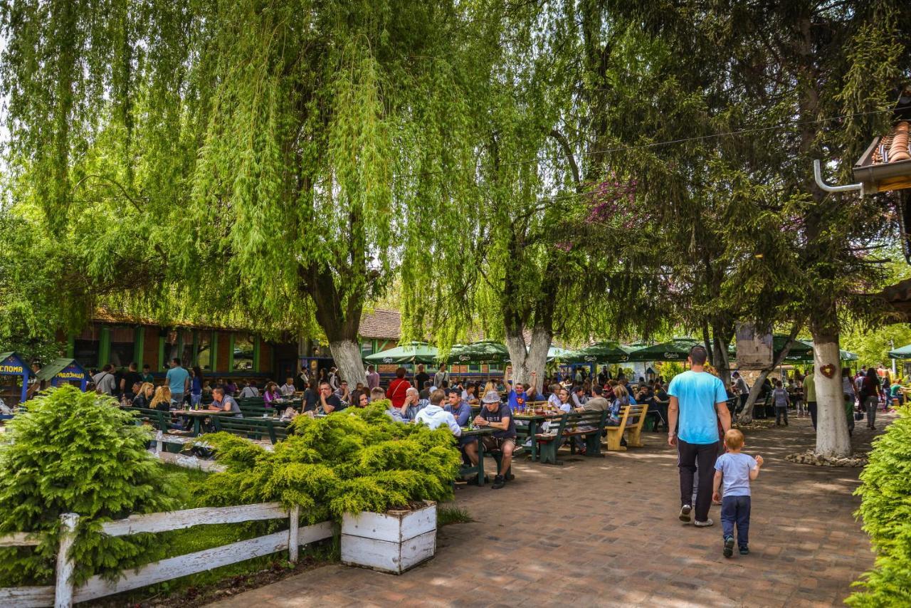B&B Etno Village Suncana Reka Banja Koviljača Esterno foto